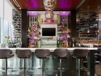 Hilton Garden Inn New York - Times Square Central Các khách sạn gần Khu Upper West Side