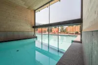 Hotel Jonathan - Pools