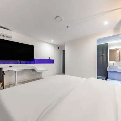 Daejeon Daeheung Hotel Knock on Hotels near Daeheungdong Culture and Art Road