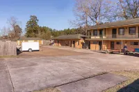 OYO Hotel Brookhaven MS Hwy 51 North Hotel dekat Lincoln Plaza