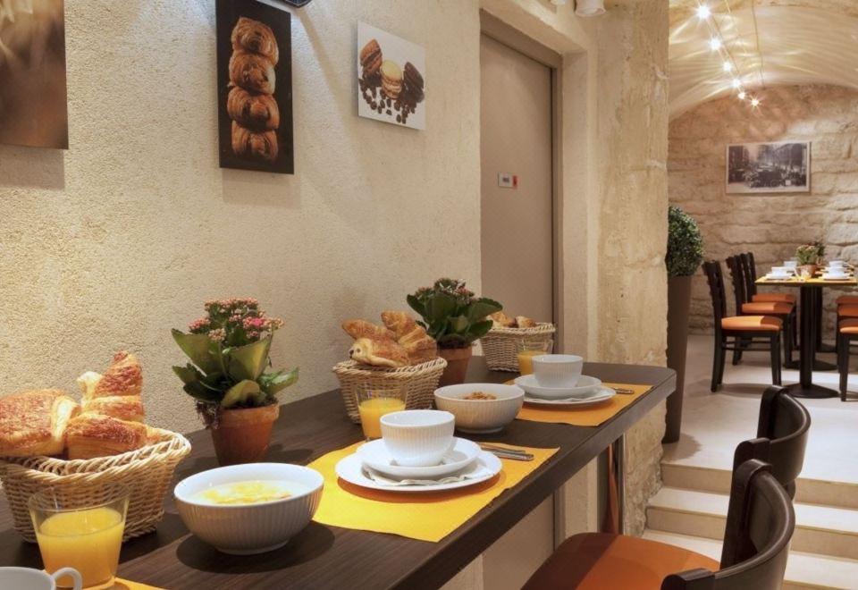 Hotel Saint Honore 85 외관