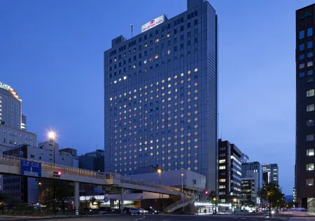 ANA Crowne Plaza Sapporo Отели рядом с достопримечательностью «Kotoni Shrine»