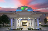 Holiday Inn Express & Suites Amarillo Hotels in Amarillo