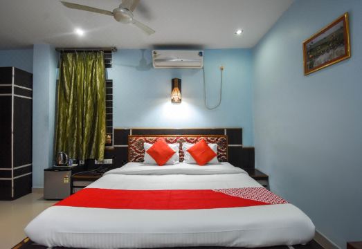 OYO 60326 Hotel Neer - Housity