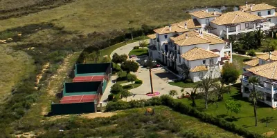 Leo San Bruno Hotels in Isla Cristina