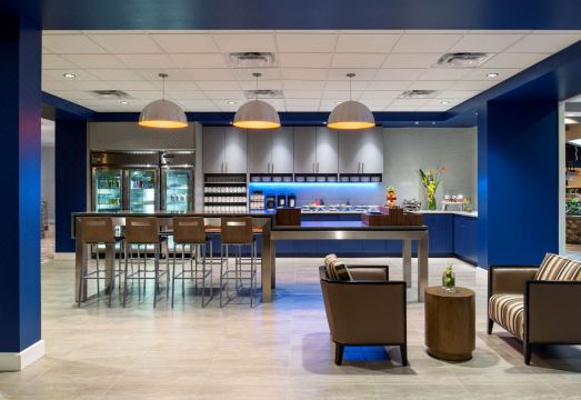 2. 새스커툰 인 &..