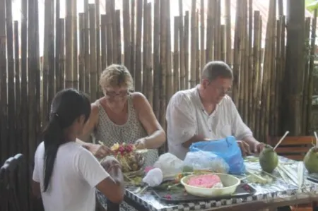 Amartya Puri Green Cottages Отели рядом с достопримечательностью «Роуз гарден»