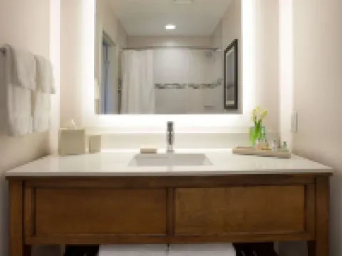 Redondo Beach Hotel, Tapestry Collection by Hilton Hotels in Redondo Beach