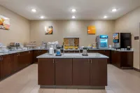 Comfort Inn & Suites Northern Kentucky - breakfast