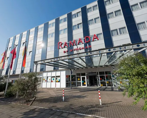 Ramada by Wyndham Hannover Unggulan Photos