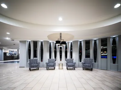 Holiday Inn Newark International Airport Отели рядом с достопримечательностью «Технологический институт Нью-Джерси»