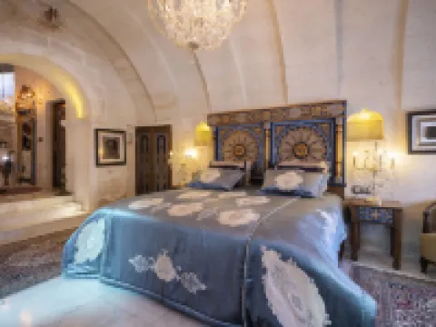 Elika Cave Suites Hotels in Ortahisar