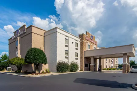 Comfort Suites Knoxville Airport