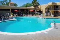 Quality Inn Biloxi Beach - Beach