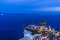 Andronis Luxury Suites Hotels in Santorini