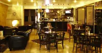 烏魯日魯丁萊爾酒店 - 酒吧