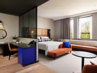 Malmaison York Hotels near جيليغات