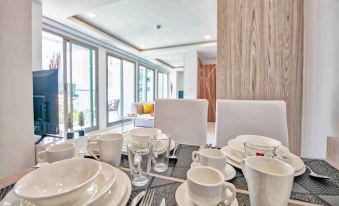 Arcadia Beach Resort Pattaya - Housity