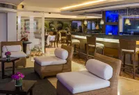 Country International Hotel