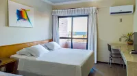 Golden Beach Hotel - Parking