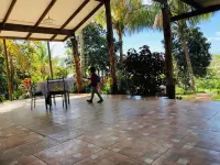 Kona Tau Hostelling