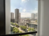 Wusu Design Guesthouse (Wu Yi Square IFS International Financial Center) - غرفة مطلة على الجبل