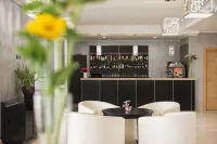 Simon Hotel - Quầy bar