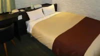 Atsugi City Hotel Hotel di Ebina