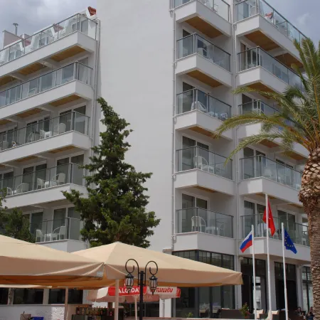 MARMARIS BEGONVILLE BEACH HOTEL+16 ADULT ONLY