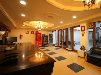 Motel Divine International Hotels in 