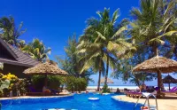 Mnarani Beach Cottages - Pools