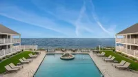 Pelham House Resort - Pools