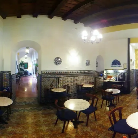 Hotel Abanico