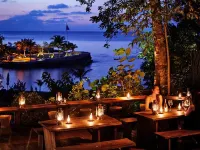GoldenEye Hotels in RioNuoya