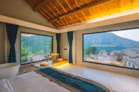 Cloud&Frog Hotel dekat Wenchangge