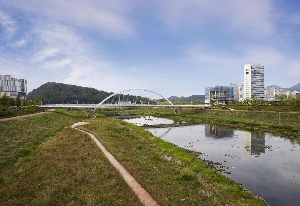 3. 라온스테이 인 ..