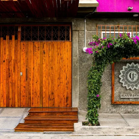 Casa Flora Handmade Hotel