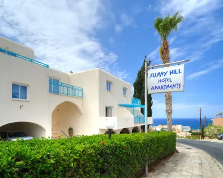 Sunny Hill Hotel Apartments Hotels in Chloraka