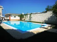 Villa Dafne Hotels in Parco Scizzo-parchitello