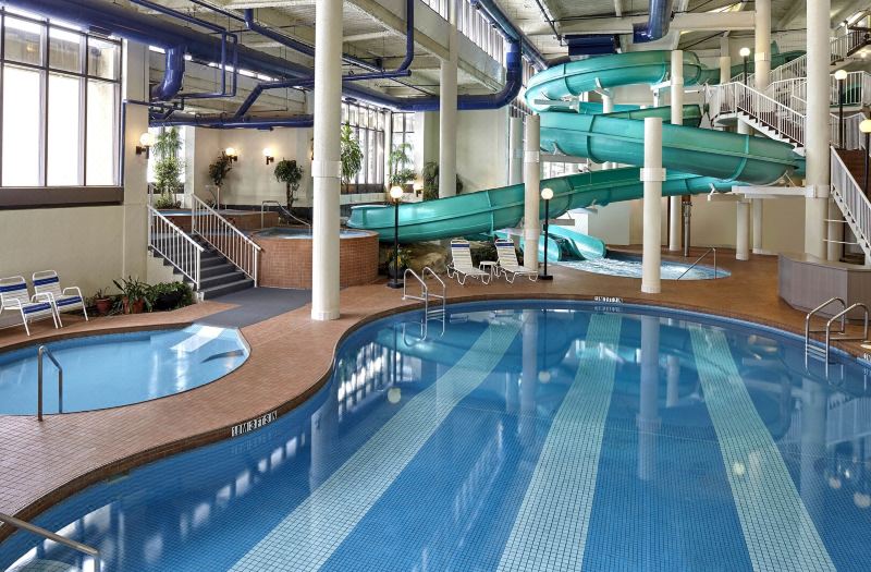 Sheraton Cavalier Calgary Hotel photo 3