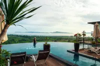 Monte Vista Chalet Khaoyai - Villas