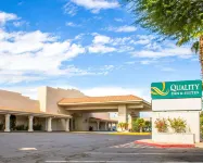 Quality Inn & Suites Lake Havasu City Các khách sạn ở Thành phố Hồ Havasu