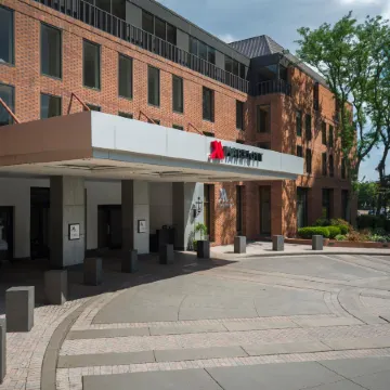Philadelphia Marriott Old City Отели рядом с достопримечательностью «Франклин Корт»