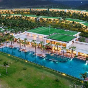 Selectum Noa Resort Cam Ranh Hotels near Khu Du Lịch Bãi Dài