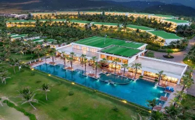 Selectum Noa Resort Cam Ranh Hotel di Cam Hải Tây