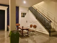Dieng Hill Lodge