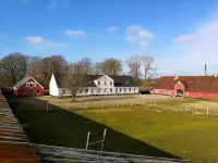 Holtegaard Bed & Breakfast Hotels in Tylstrup