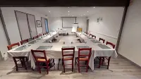 Kyriad Chantilly Sud - Luzarches Hotels in Asnieres-sur-Oise