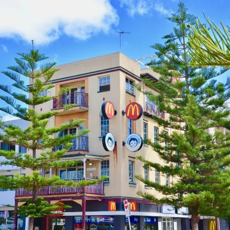 MAD Monkey Hostel Coogee Beach