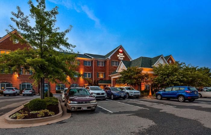 Best Western Plus Easton Inn  Suites